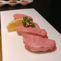 仙台牛焼肉 花牛 - 