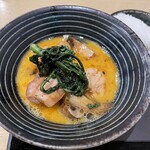 花見川 大富 - 比内地鶏のすき焼き