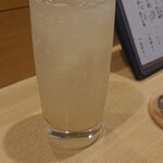花見川 大富 - 生姜の酒炭酸割り