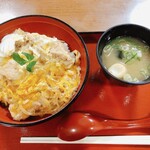 Taga Sa-Bisueria ( Nobori ) Sunakku Ko-Na- - 茜卵の近江鶏親子丼¥1,100