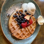 Tropics Bar & Grill - 