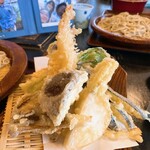 229834545 - 海老と野菜の天ぷら盛り合わせ