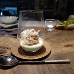 ル クーリュズ - 生カリフラワーのムース、蛸(日間賀)、ピーナツ、レモン