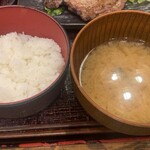 越後屋金四郎 - ご飯と味噌汁