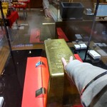 ラ・ポサーダ - ２６億円に触れてみました♪