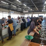 ラ・ポサーダ - 一攫千金！目指して砂金採り