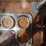 Kalpasi - 牛バラと玉こんにゃくカリー