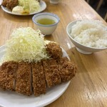 Tonkatsu Yamasaki - 上ロース、ライス普通盛り