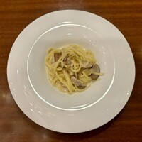 フェリエ - ポルチーニ茸と鹿児島県産黒豚肩ロースのラグーパスタ 嵐山かみ舎楽さんの香り七味