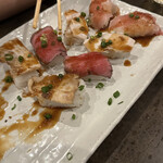 Sumibiyaki Tori To Aburi Niku Sushi Tabehoudai Sousaku Izakaya Kuroobi - 