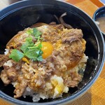 北國堂 - 料理写真:近江牛黄金丼