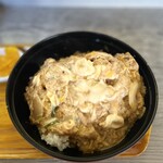 あじまん - カツ丼(中)