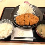 あさひ川 井泉 - ロースかつ定食（厚切り）