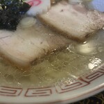 麺屋 一凛蘭 - 壁にメニューが貼ってある塩ラーメンを食す