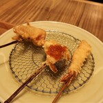 Tempura Kushi To Mabushi Meshi Hageten - 豚ガリ、鮭イクラ、海老