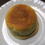 BOULANGERIE　VOISIN - アールグレイ紅茶のクリームパン(170円)