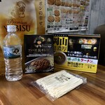 アパホテル - アパ社長カレーと、ぼっけぇラーメン