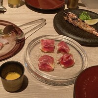 スミレオオサカ - 