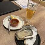 Bistro 碧い月 - 生牡蠣　オリーブオイルとレモンで