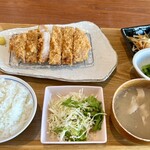 Kurobutaya - 六白黒豚ロースとんかつごはん