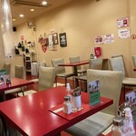 Y’s Cafe - 店内