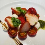 "Seasonal Fruit" Caprese