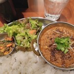 Spice Bazaar Achakana - カレー､サラダ､アチャール