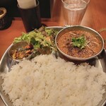 Spice Bazaar Achakana - 辛口マトンキーマネパール山椒､ライス多め1000円(税込)