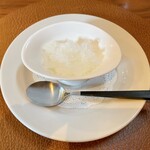 Bistronomie octobre - ⚪︎パスティスのグラニテ
      パスティスはリキュールでハーブの香り。