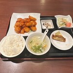 四川菜園 - エビチリ定食 850円