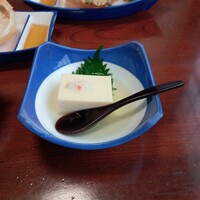 札幌 かに本家 札幌駅前本店 - カニ豆腐