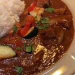 欧風カレーイナバ - 欧風カレーイナバ特製焦がし玉葱の欧風ビーフカレー（ライス大盛）