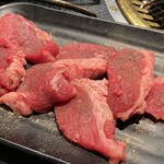 宮崎肉本舗 - 