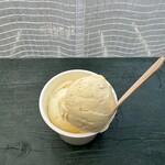 Hilo Homemade Ice Cream - 