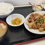 盛隆 - 鶏肉辛子い炒め＠辛口