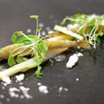 Élan - ランチコース 5832円 の北海島のわかさぎ 冬ホワイトアスパラ 庄内あさつき ポワイトセロリ