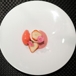 Élan - ランチコース 5832円 の有機栽培イチゴのひのひかり フロマージュブラン