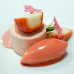 Élan - ランチコース 5832円 の有機栽培イチゴのひのひかり フロマージュブラン