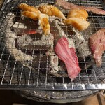 松阪牛炭火焼肉まる良 - 