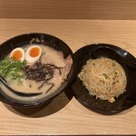 Ramen Jinam Bou - 