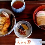 レストラン 大納言 - 料理写真:ミニ天丼とミニそば