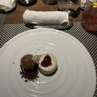 Prime42 steakhouse & sky bar - 