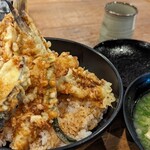 沼津かねはち - 沼津の地魚天丼