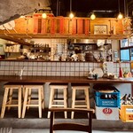 Takefusa - 雰囲気のある店内を見るのも楽しい。