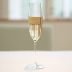 レストランひらまつ レゼルヴ - ランチコース 4104円 のシャンパン