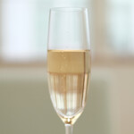 レストランひらまつ レゼルヴ - ランチコース 4104円 のシャンパン