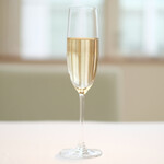 レストランひらまつ レゼルヴ - ランチコース 4104円 のシャンパン