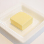 レストランひらまつ レゼルヴ - ランチコース 4104円 のバター