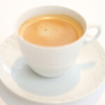 レストランひらまつ レゼルヴ - ランチコース 4104円 のコーヒー