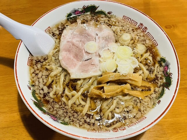 居酒屋かめちゃん（酒田）- 手頃価格で楽しむ本格和食とお酒